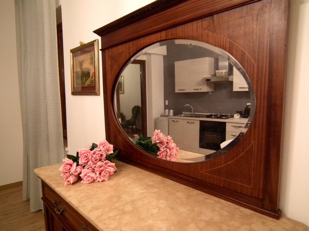 אסיסי Suite Umberto I מראה חיצוני תמונה